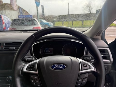 Ford Mondeo 1.6 TDCi ECOnetic Titanium Euro 5 (s/s) 5dr 36