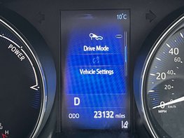 Toyota C-HR 1.8 C-HR-Dynamic HEV CVT 5dr 32