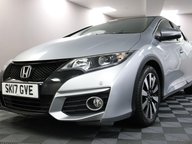 Honda Civic I-VTEC SE PLUS NAVI 28