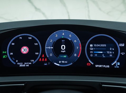 Porsche Cayenne E-HYBRID coupe 22