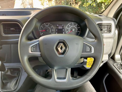 Renault Trucks Uk Master 2.3 dCi ENERGY 35 Business Luton Manual FWD LWB Euro 6 (s/s) 145 BHP 15