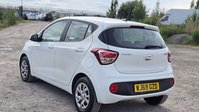 Hyundai i10 1.2 SE Hatchback 5dr Petrol Auto Euro 6 (87 ps) 28