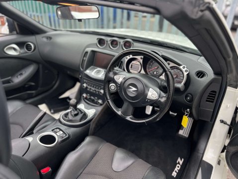 Nissan 370Z 3.7 370Z GT V6 2dr 18