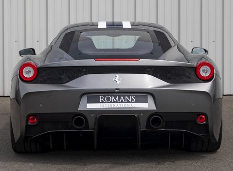 Ferrari 458 Speciale 5