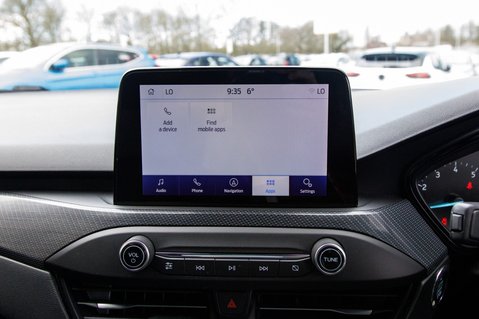 Ford Focus ST-LINE X 26