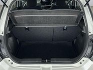 Suzuki Swift MOTION 12
