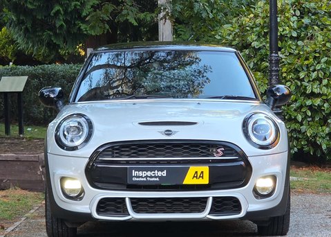 Mini Hatch 2.0 Cooper S Sport Auto 3dr 55