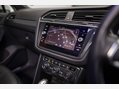 Volkswagen Tiguan 2.0 TDI R-Line Tech DSG 4Motion Euro 6 (s/s) 5dr 28