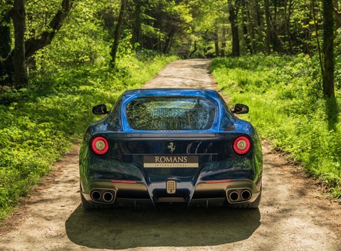 Ferrari F12 Berlinetta 4
