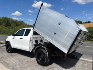 Toyota Hilux Active 4WD Ecb Arborous Tipper Truck - New Body 6