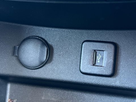 Suzuki Vitara SZ-T BOOSTERJET MHEV 33