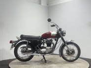 Triumph Bonneville 650 1973 GOOD RUNNING PROJECT BIKE CLASSIC BARN FIND 650CC 1