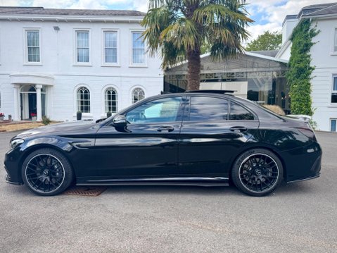 Mercedes-Benz C Class 4.0 C63 V8 BiTurbo AMG (Premium) SpdS MCT Euro 6 (s/s) 4dr 37