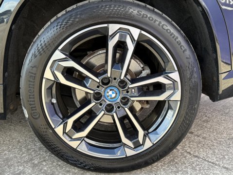 BMW iX1 30 66.5kWh M Sport SUV 5dr Electric Auto xDrive (11kW Charger) (313 ps) 16
