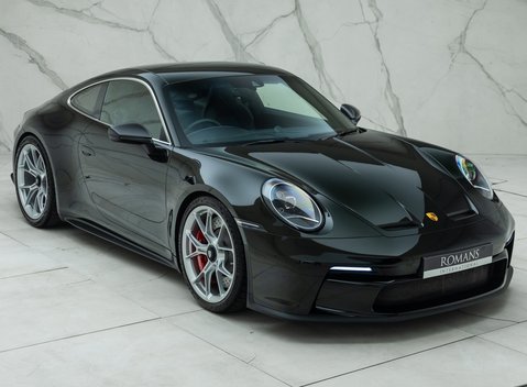 Porsche 911 GT3 TOURING (992) 12