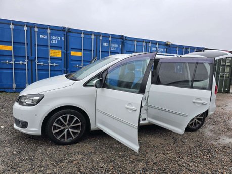 Volkswagen Touran 1.4 TSI SE MPV 5dr Petrol DSG Euro 5 (140 ps) 53