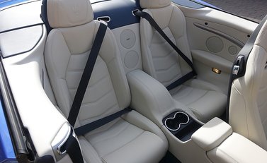 Maserati Grancabrio Sport 20