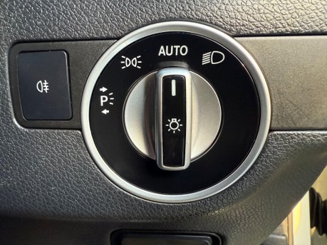 Mercedes-Benz A Class 2.1 A220 CDI AMG Night Edition 7G-DCT Euro 6 (s/s) 5dr 22