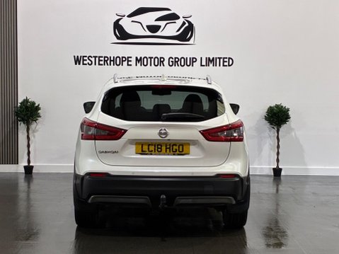 Nissan Qashqai 1.5 dCi Tekna Euro 6 (s/s) 5dr 23