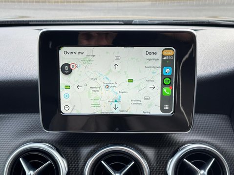 Mercedes-Benz GLA Class GLA 200 SE 19
