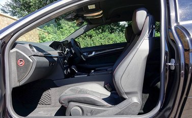 Mercedes-Benz C Class C63 AMG Black Series 29