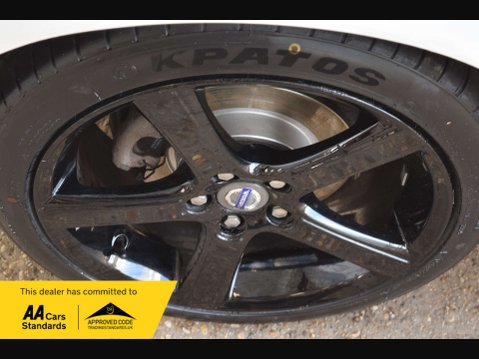 Volvo V50 2.0 V50 R-Design Edition D3 5dr 21