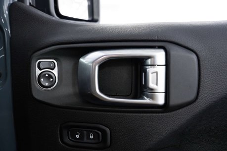 Jeep Wrangler 2.0 Wrangler Rubicon Unlimited Edition Auto 4WD 4dr 35