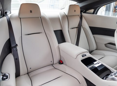 Rolls-Royce Wraith Series II 13