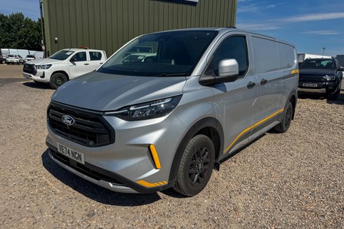 Ford Transit Custom AUTO LWB L2H1 Low Roof AWD Trail 320 Alloys Cam Carplay Nav EURO 6 NO VAT