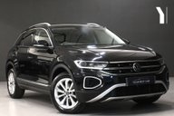 Volkswagen T-Roc 1.5 T-Roc Style TSI Semi-Auto 5dr 1