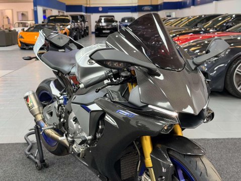 Yamaha R1M 1000 Super Sports Petrol Manual (200 ps) 7