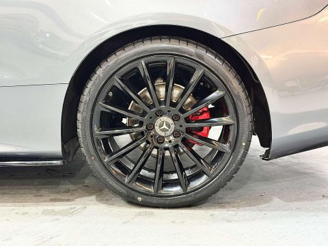 Mercedes-Benz E Class 2.0 E220d AMG Line (Premium) Coupe 2dr Diesel G-Tronic+ Euro 6 (s/s) (194 p 40