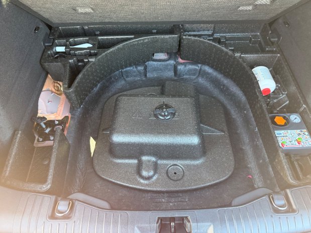 Ford Kuga ST-LINE FIRST EDITION 12