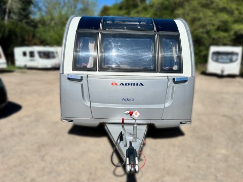 Adria Adora Thames 613 UT 3