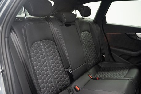 Audi RS4 2.9 TFSI V6 Vorsprung Estate 5dr Petrol Tiptronic quattro Euro 6 (s/s) (450 38