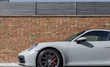 Porsche 911 (992) Carrera 4S 32