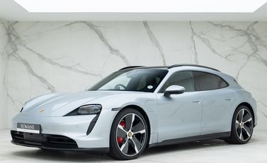 Porsche Taycan 4S Sport Turismo 6