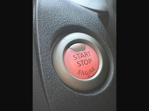 Nissan Juke 1.6 Tekna XTRON Euro 6 5dr 29