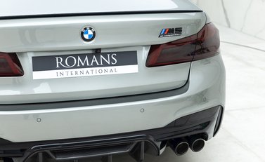 BMW M5 Competition 22