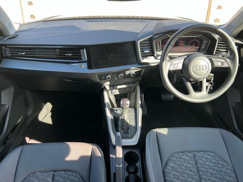 Audi A1 SPORTBACK TFSI SPORT 10