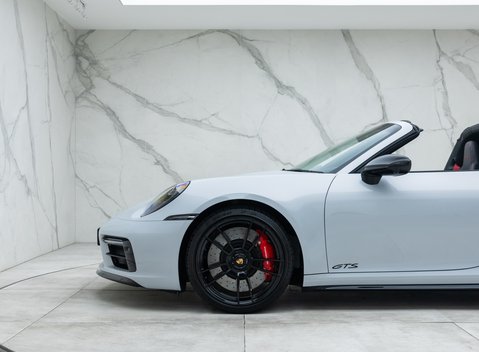 Porsche 911 Targa 4 GTS (992) 46