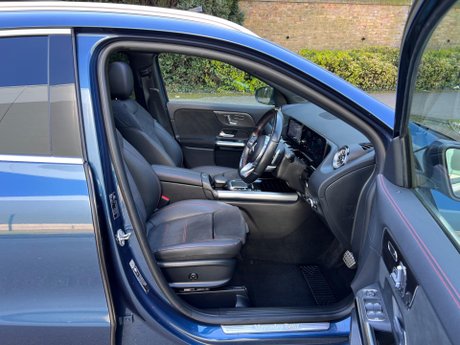 Mercedes-Benz GLA 1.3 GLA180 AMG Line (Premium Plus) 7G-DCT Euro 6 (s/s) 5dr 21