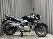Suzuki Inazuma GW 2013 13K GOOD RUNNING PROJECT BIKE SPARES OR REPAIR 250CC A2 1