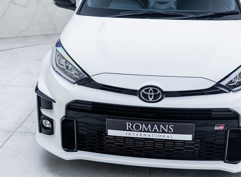 Toyota Yaris GR-Y CIRCUIT 32