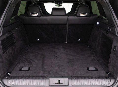 Land Rover Range Rover Sport 5.0 SVR 24