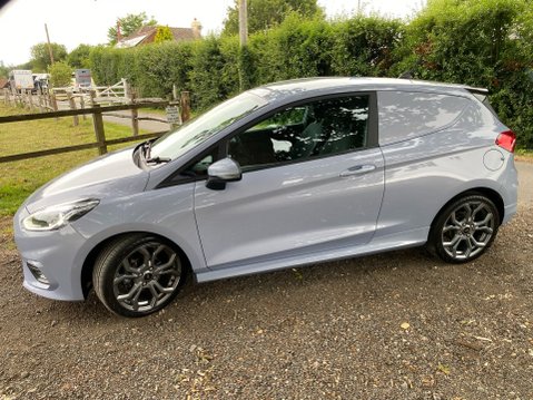 Ford Fiesta SPORT 15