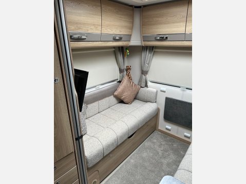 Peugeot Boxer ELDDIS AUTOQUEST SUPREME 196 DEALER SPECIAL 6 BERTH LOW PROFILE MOTORHOME 11