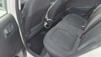 Hyundai i10 1.2 SE Hatchback 5dr Petrol Auto Euro 6 (87 ps) 31