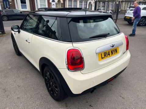 Mini Hatch 1.5 Cooper Auto Euro 6 (s/s) 3dr 4