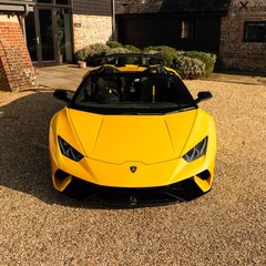 Lamborghini Huracan 3